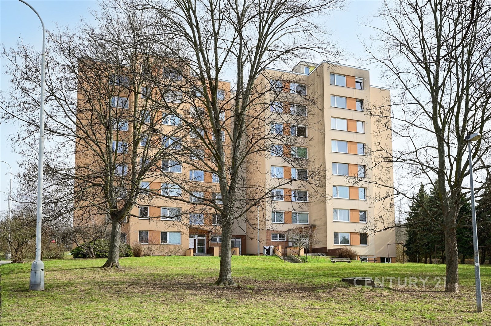 Dům z přední části