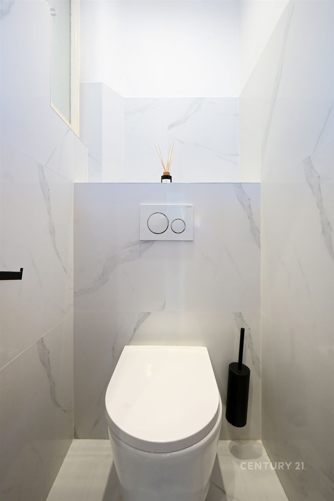 samostatné WC