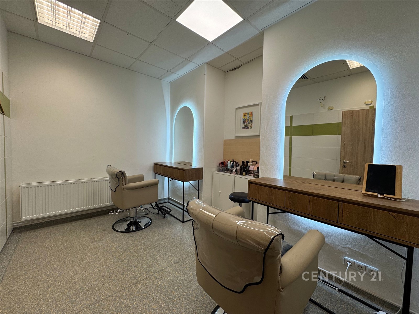 Suterén samostatná místnost 4