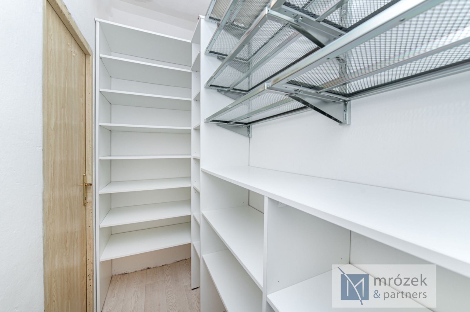 DSC_9869-Edit-Edit (002).jpg