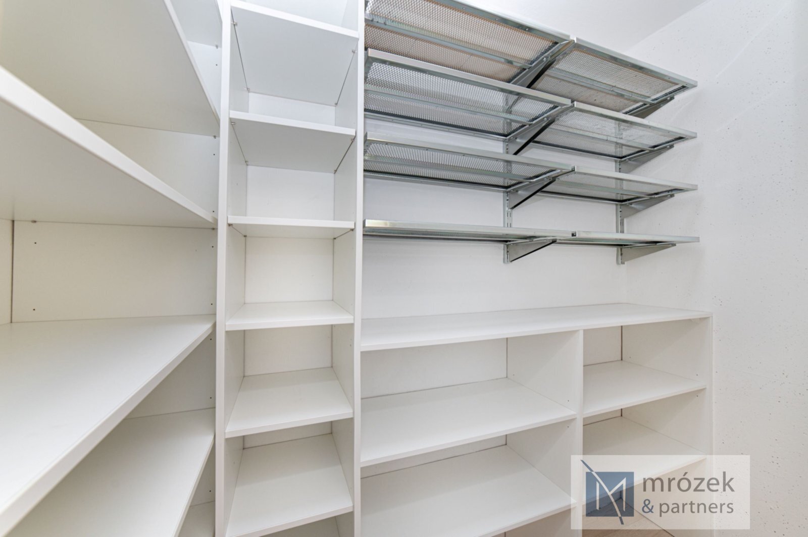 DSC_9870-Edit (002).jpg