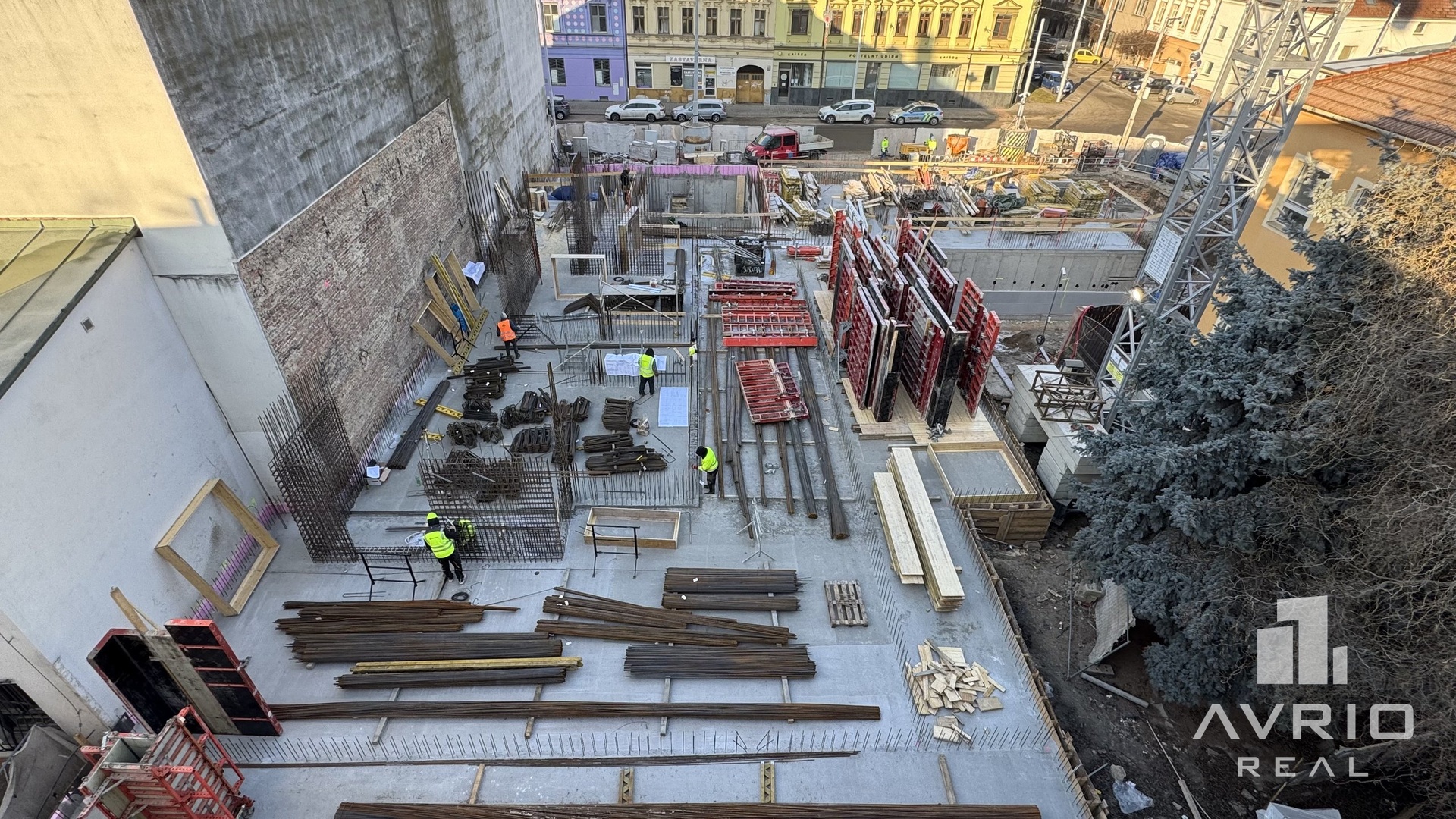 Stropy nad sutere?nem