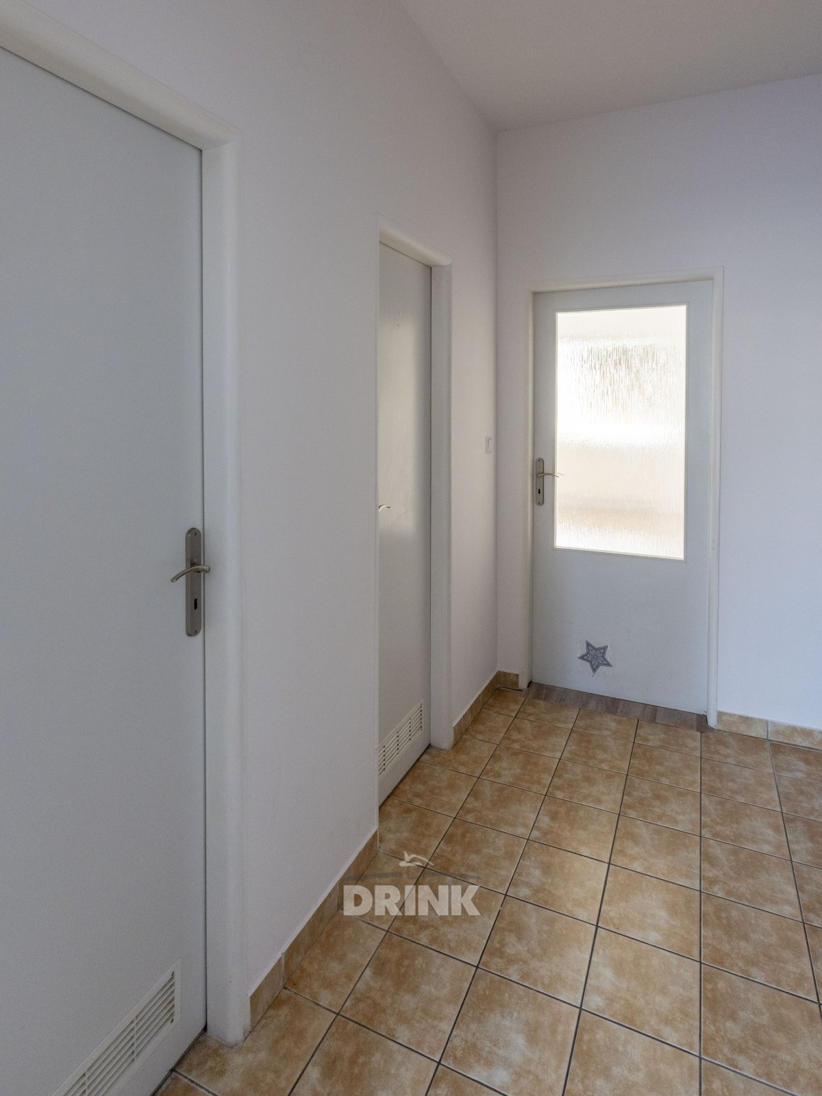 byt_2+1_na_prodej_bela_pod_bezdezem (15).jpg