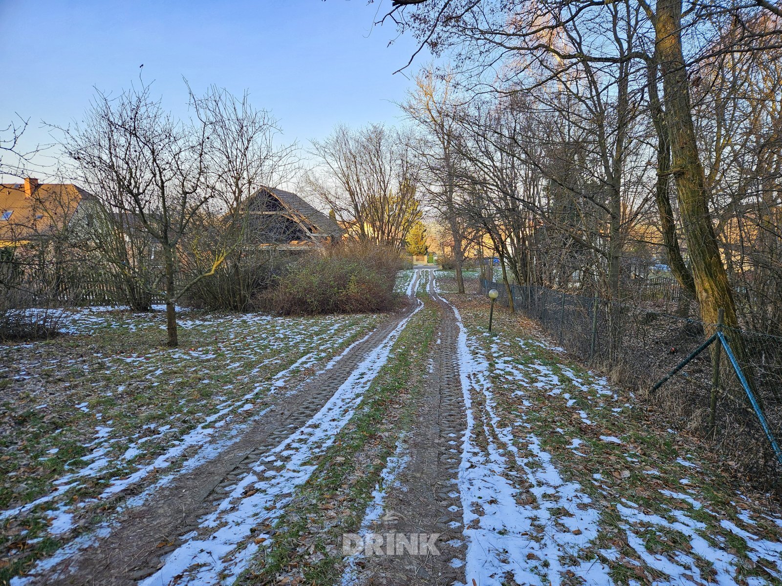 pozemek_na_prodej_lhotky_mlada_boleslav (3).jpg