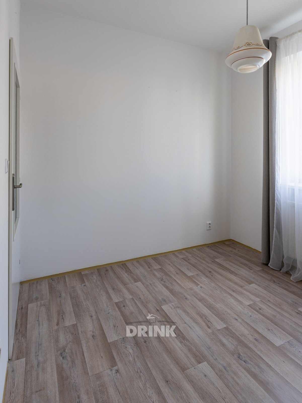 byt_2+1_na_prodej_bela_pod_bezdezem (6).jpg