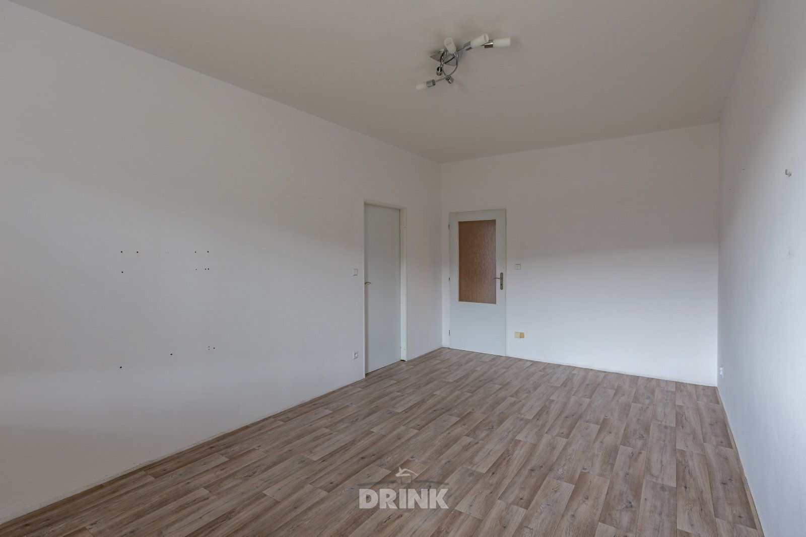 byt_2+1_na_prodej_bela_pod_bezdezem (8).jpg