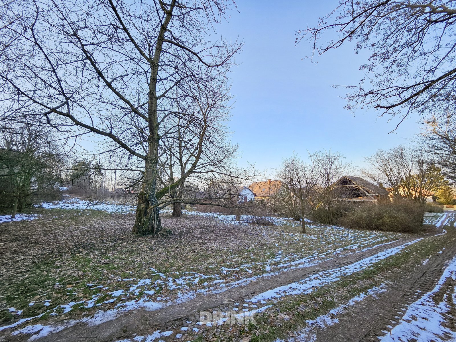 pozemek_na_prodej_lhotky_mlada_boleslav (4).jpg