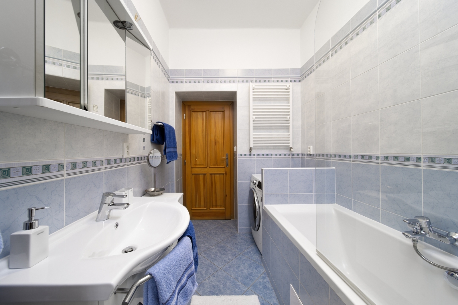 vana, umyvadlo, pračka