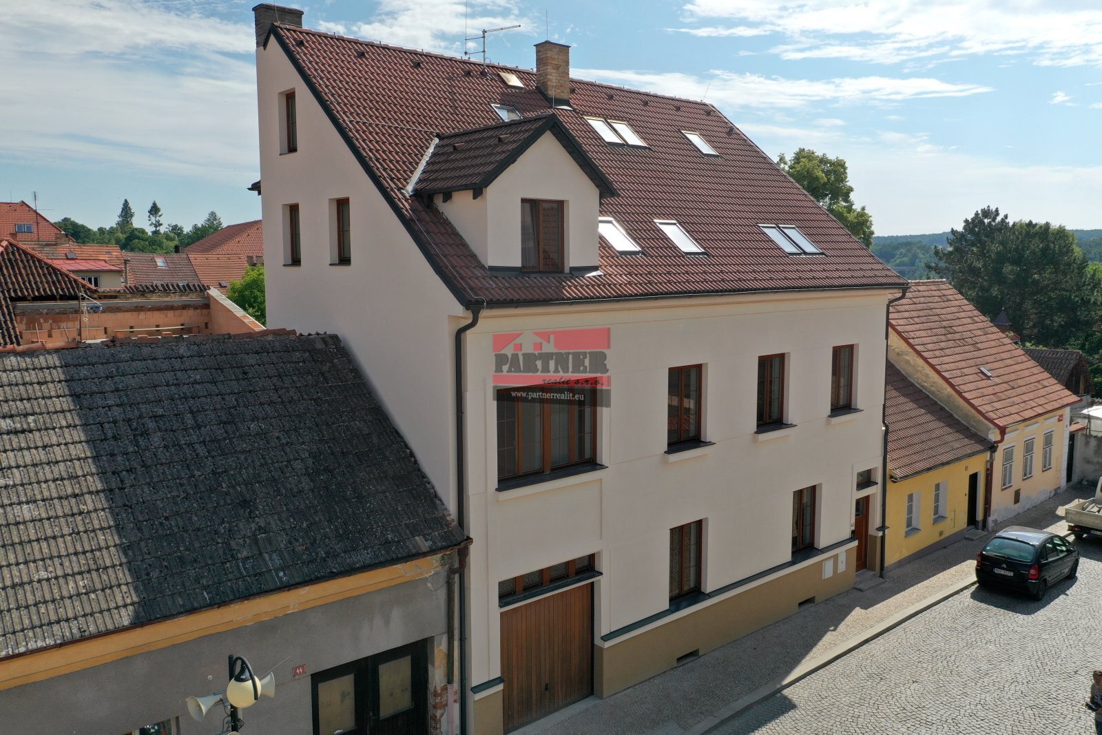 dům