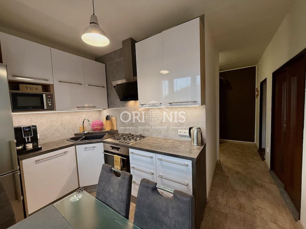 Prodej bytu 3+1 Chomutov 3 950 000 Kč, foto 1