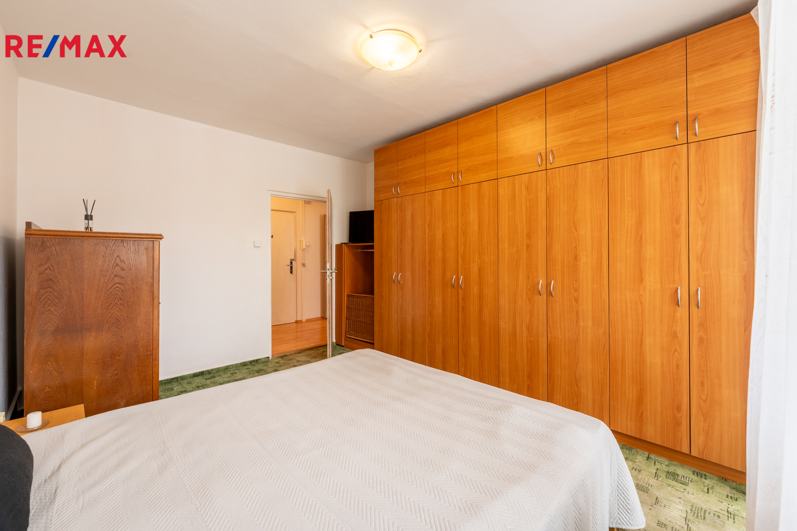 ložnice - úložné prostory