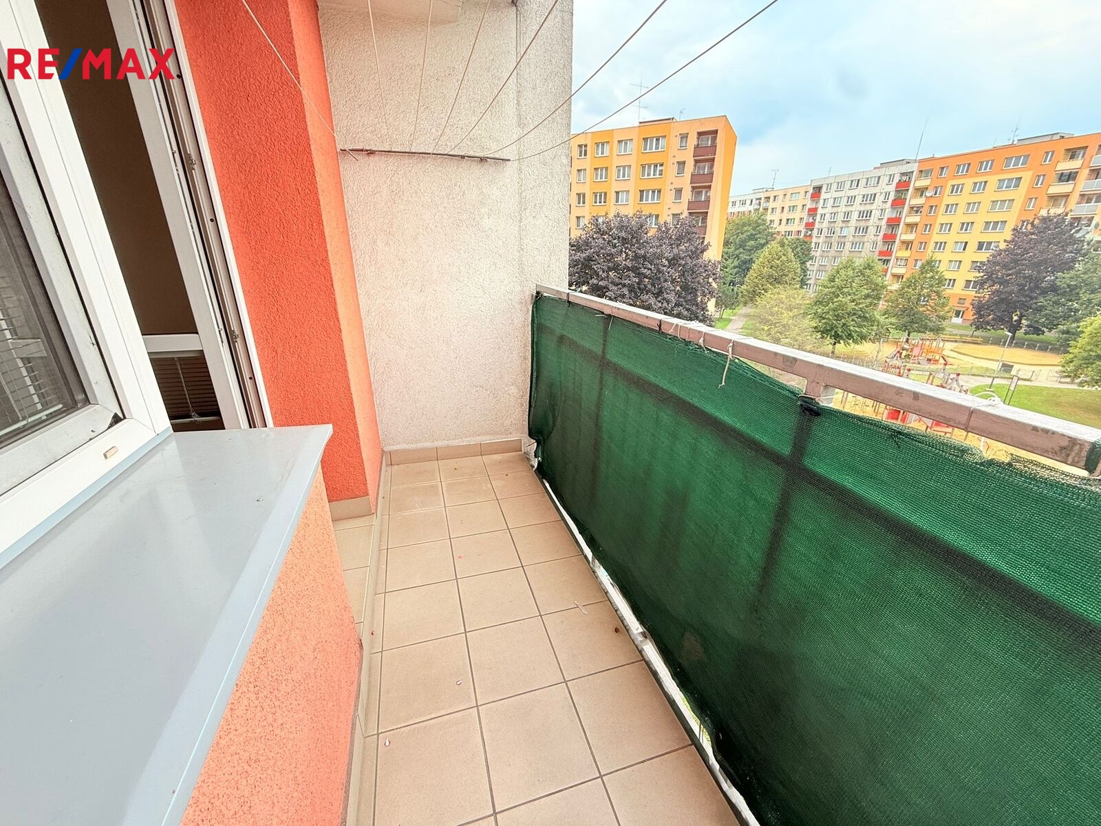 +420 604 191 744 I denisa.myslivcova@re-max.cz