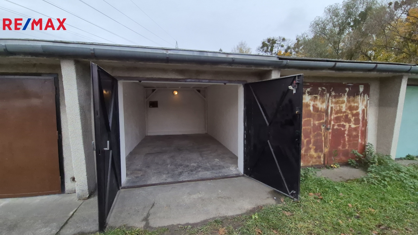 Prodej garáže Valašské Meziříčí 570 000 Kč, foto 1