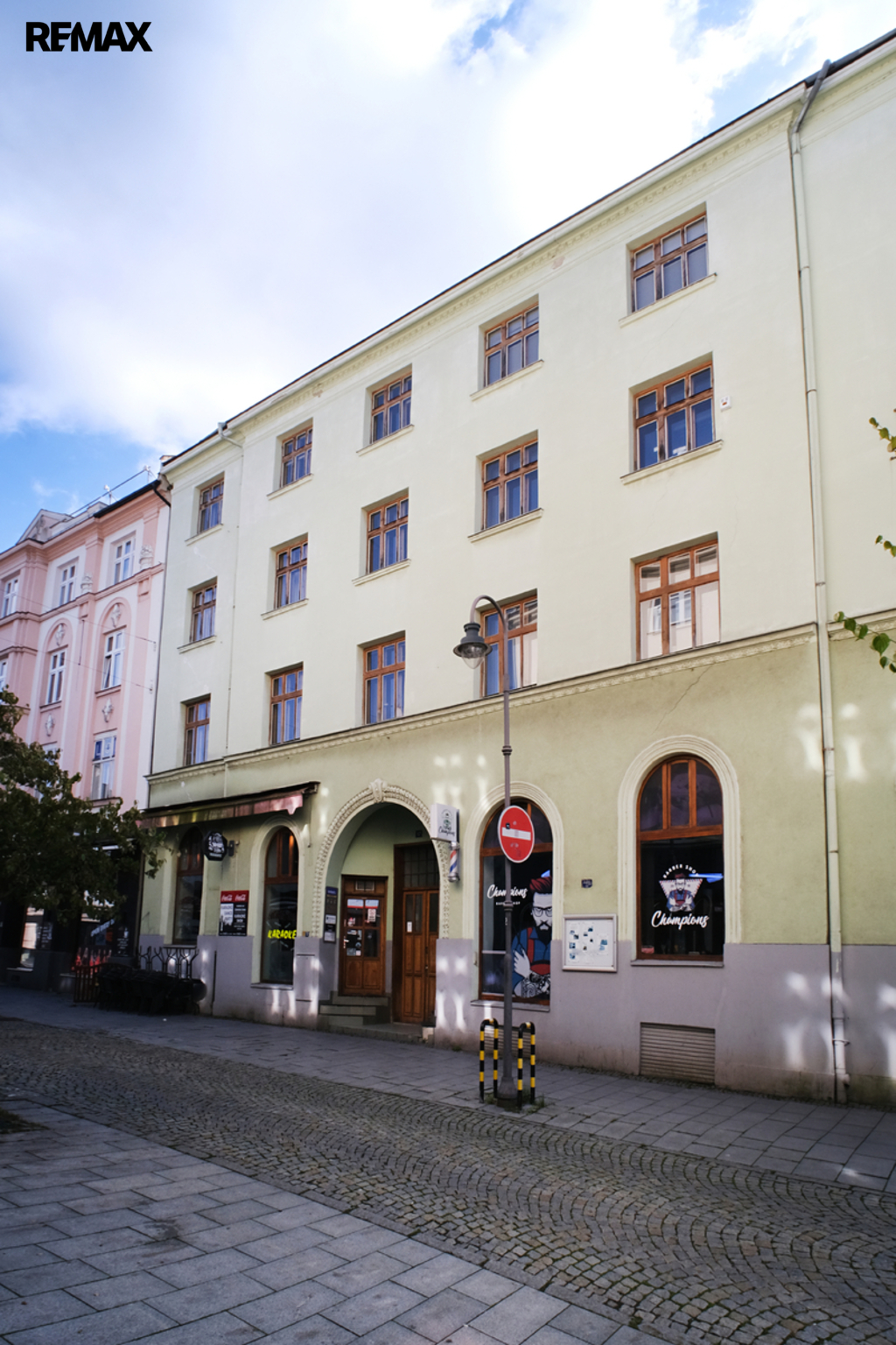 +420 604 191 744 I denisa.myslivcova@re-max.cz