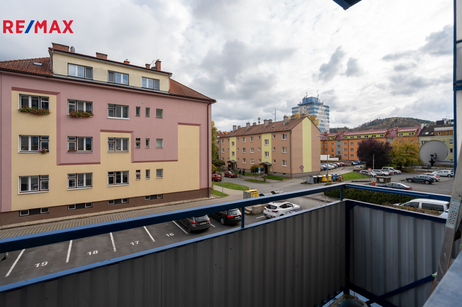 vstup na lodžii z ložnice (pokoje č.2)
