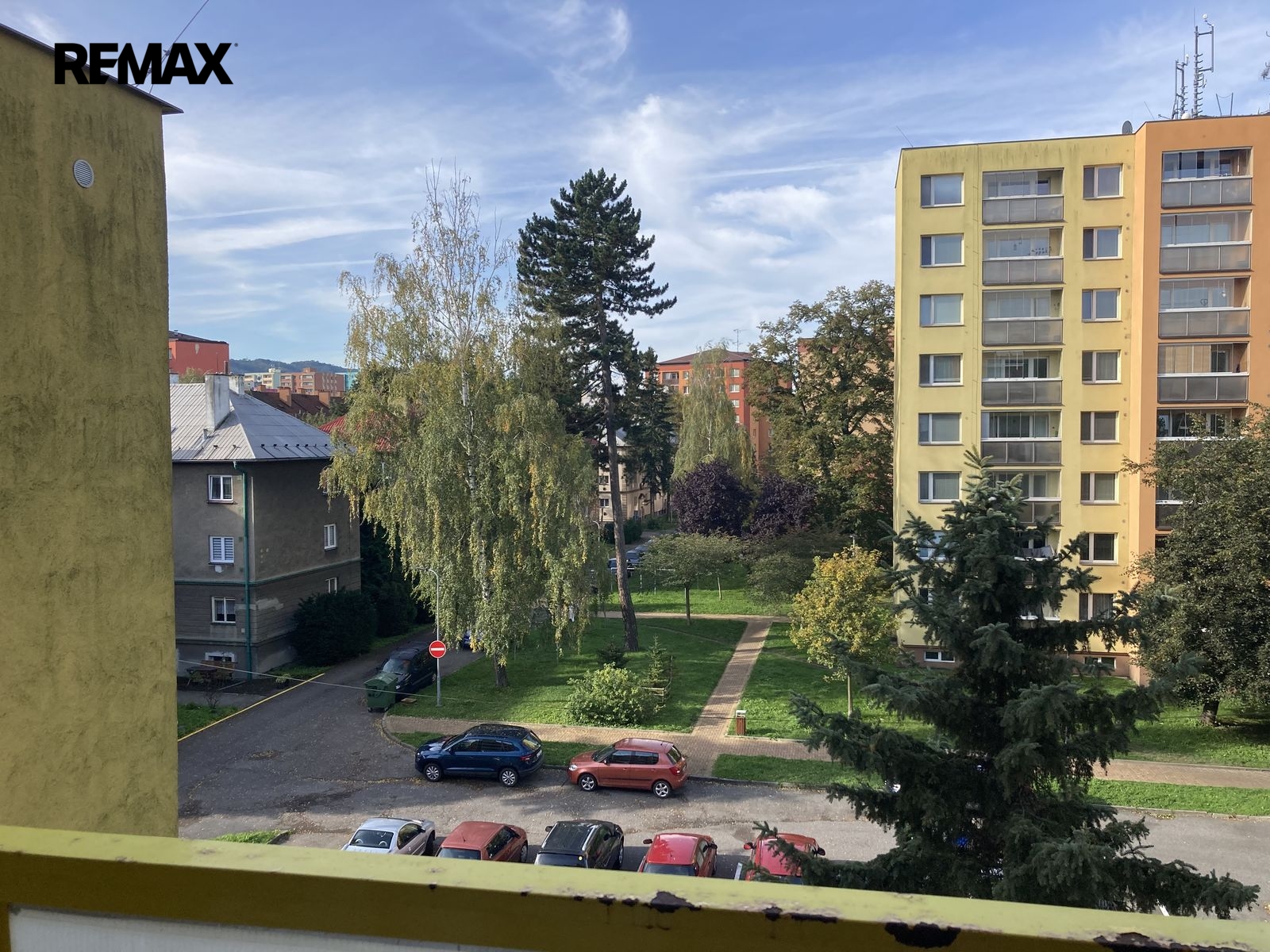 +420 604 191 744 I denisa.myslivcova@re-max.cz