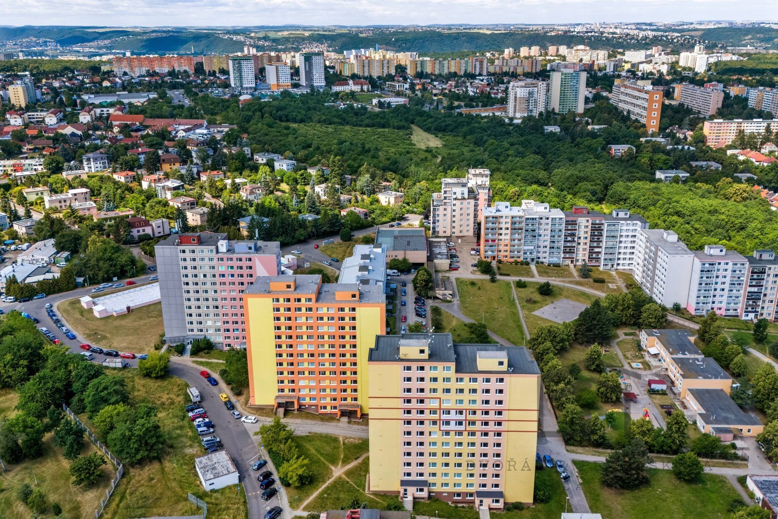Za Dvorem (3).jpg