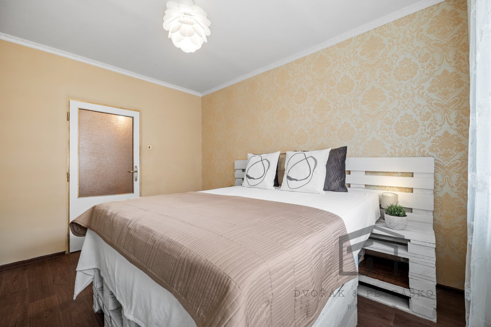 Zápasnická (12).jpg