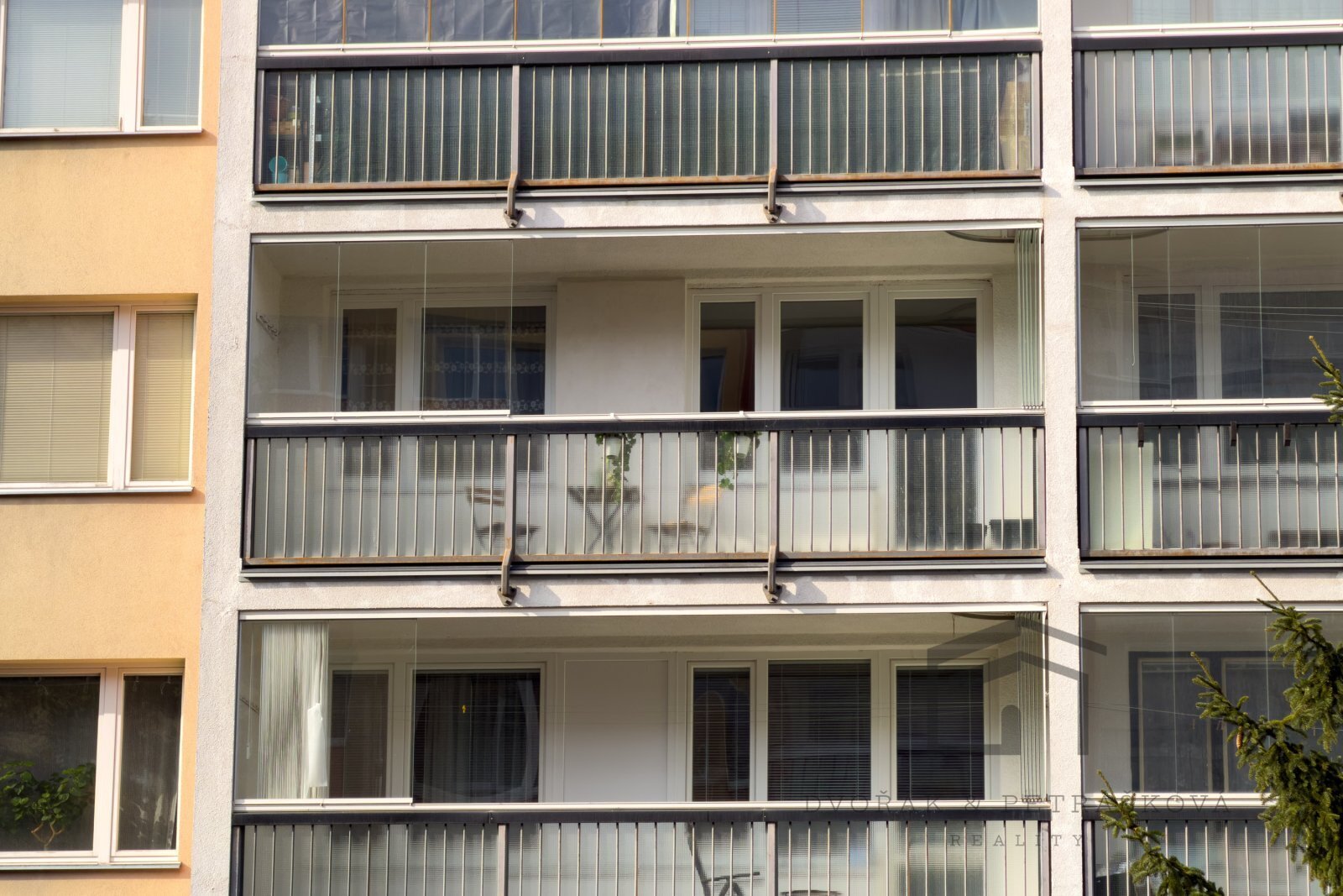 Zápasnická (22).jpg