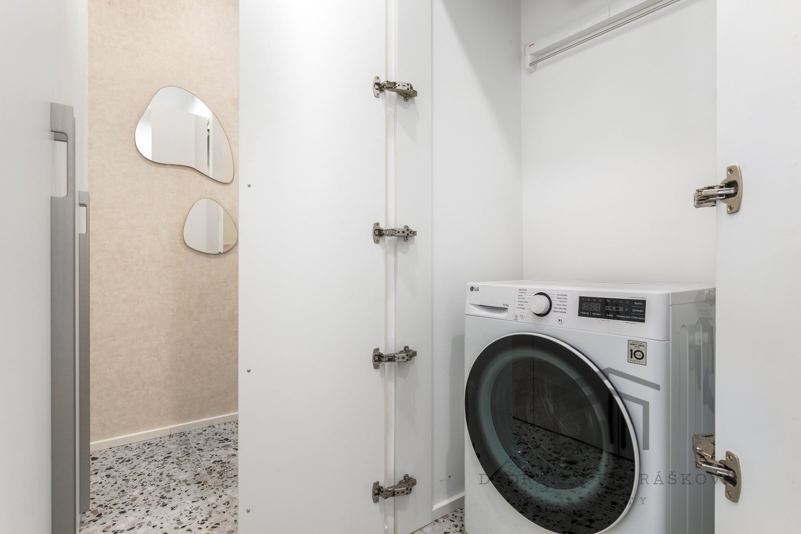 Černokostelecká (8).jpg