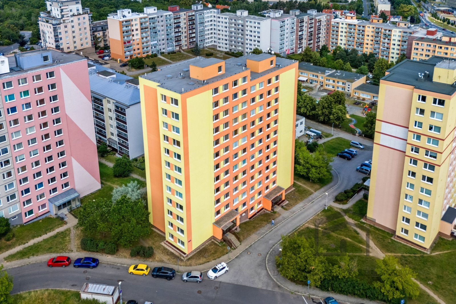 Za Dvorem (4).jpg
