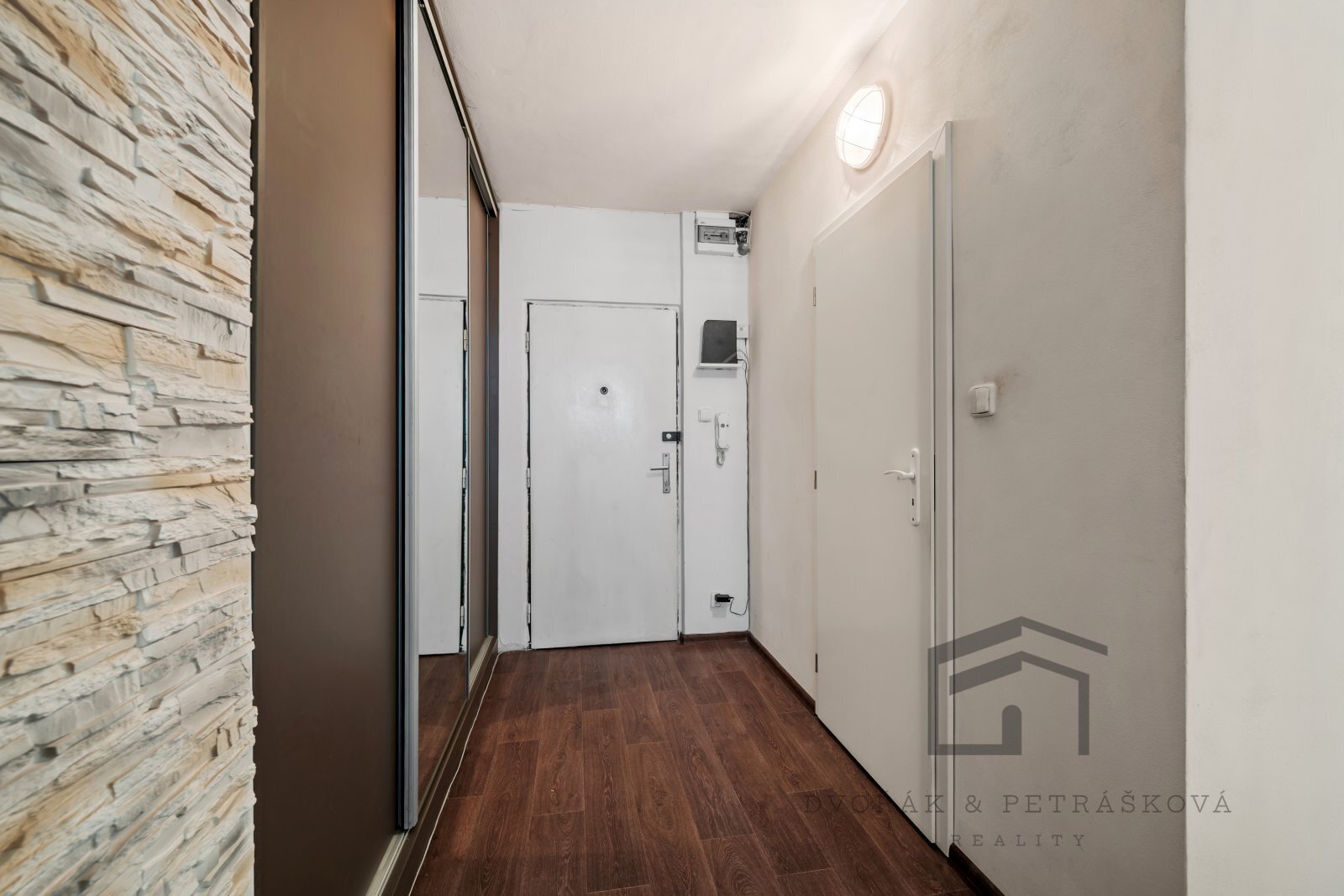 Zápasnická (13).jpg