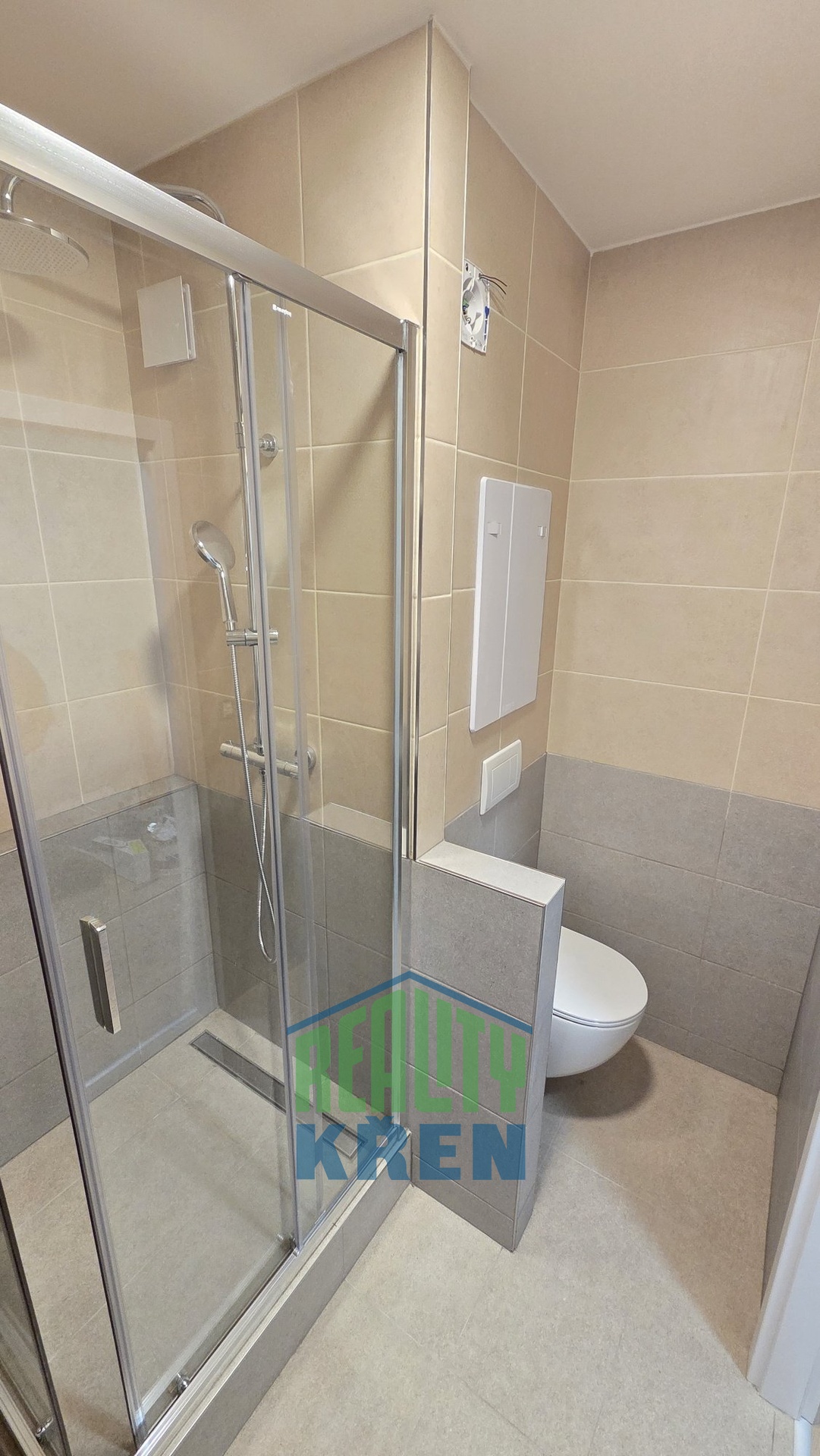 20260408_145112_resized