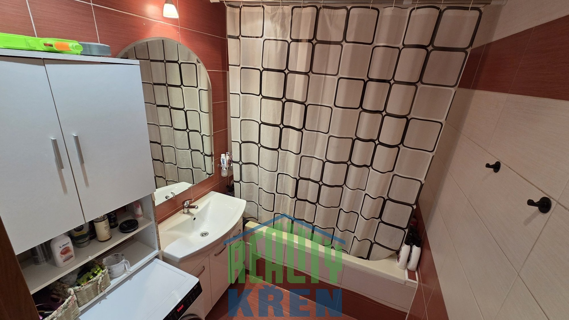 20260216_154042_resized