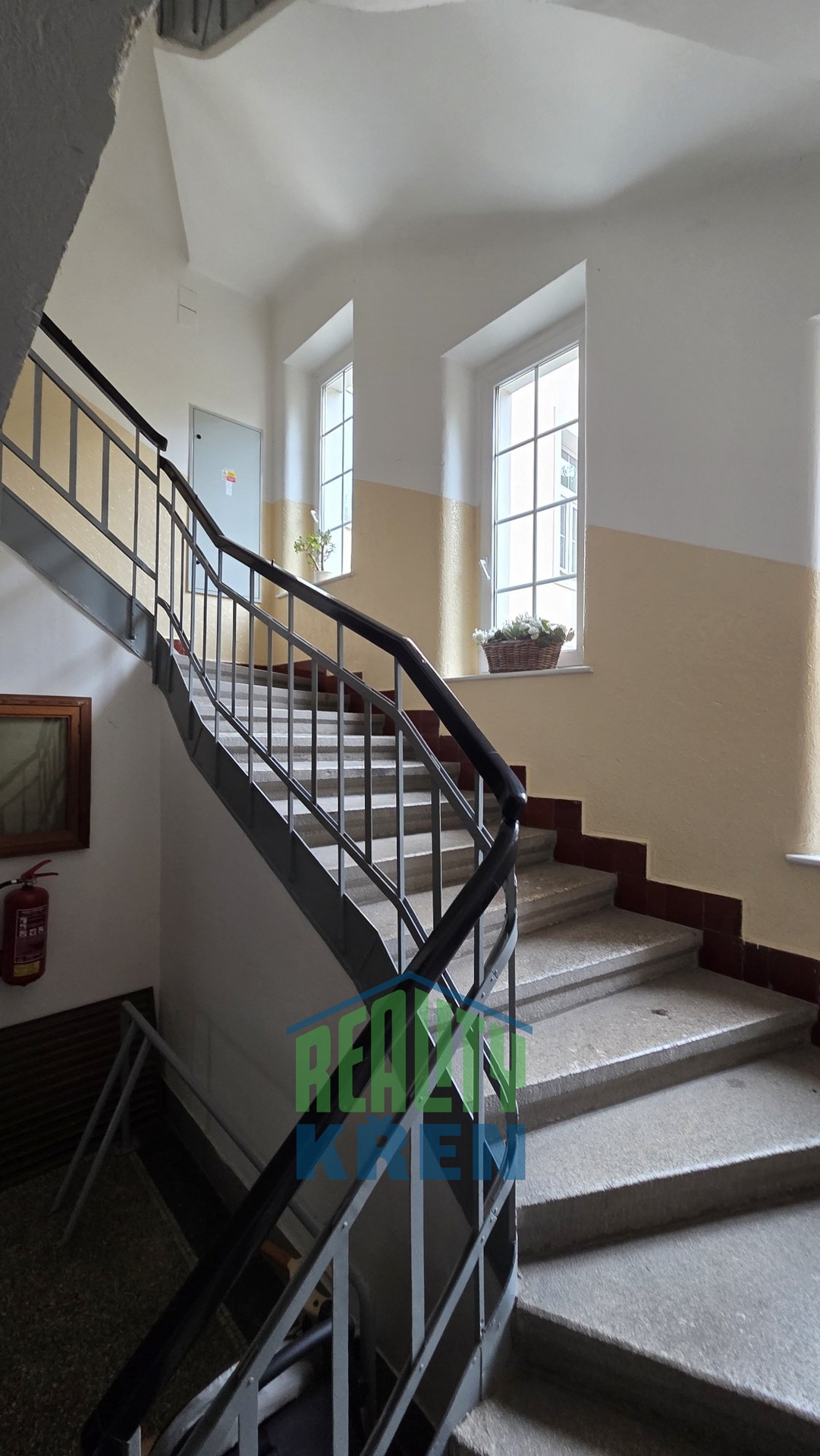 20251024_143215_resized