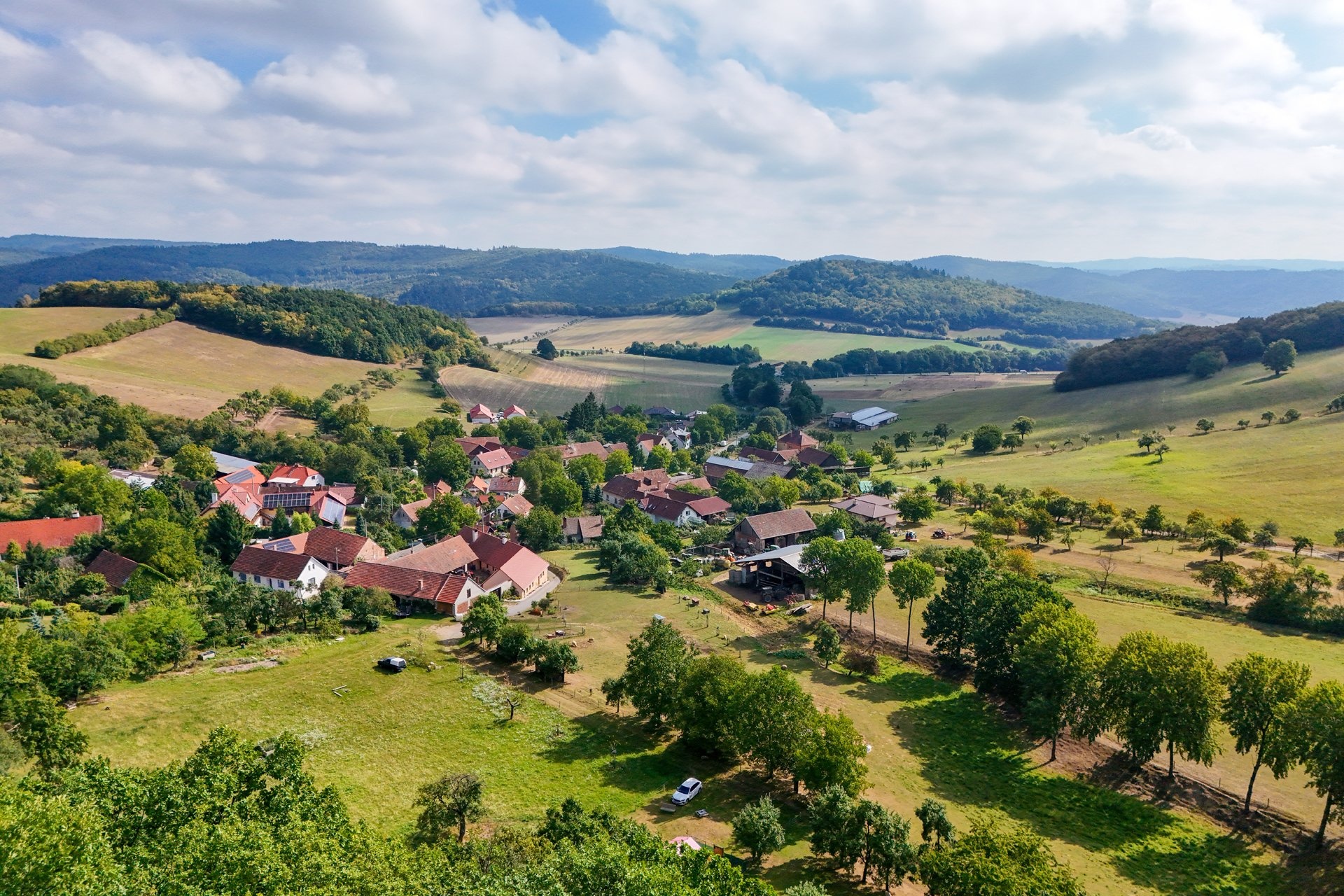 Lomnice_Brusn†_pozemek_10