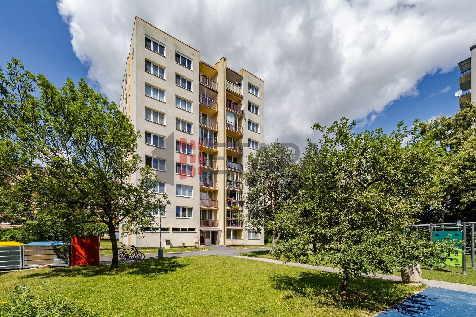 dům