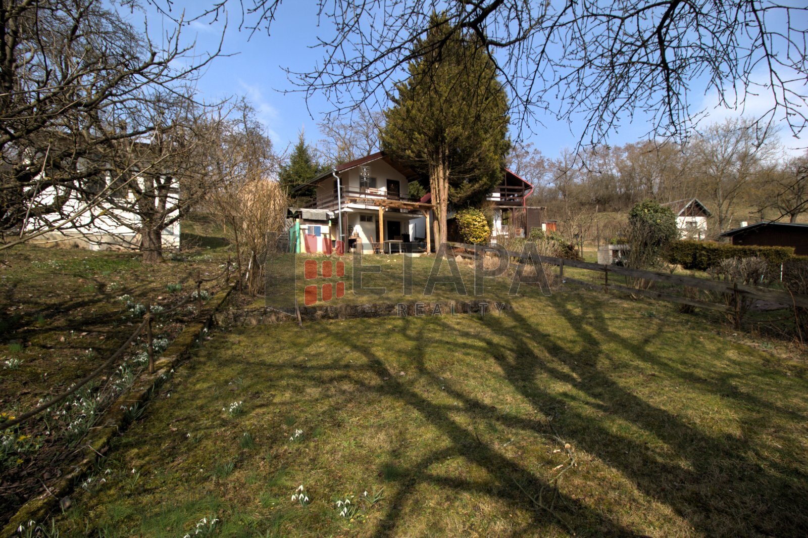 chata s pozemkem