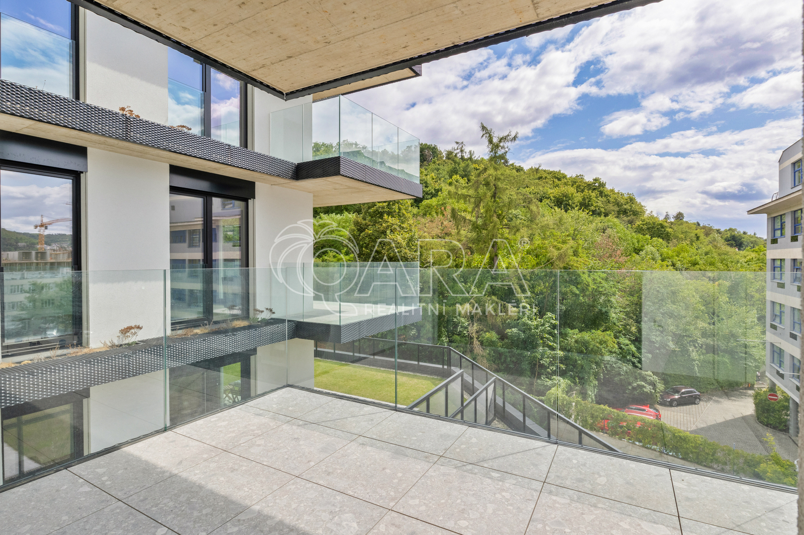 prostorný balkon