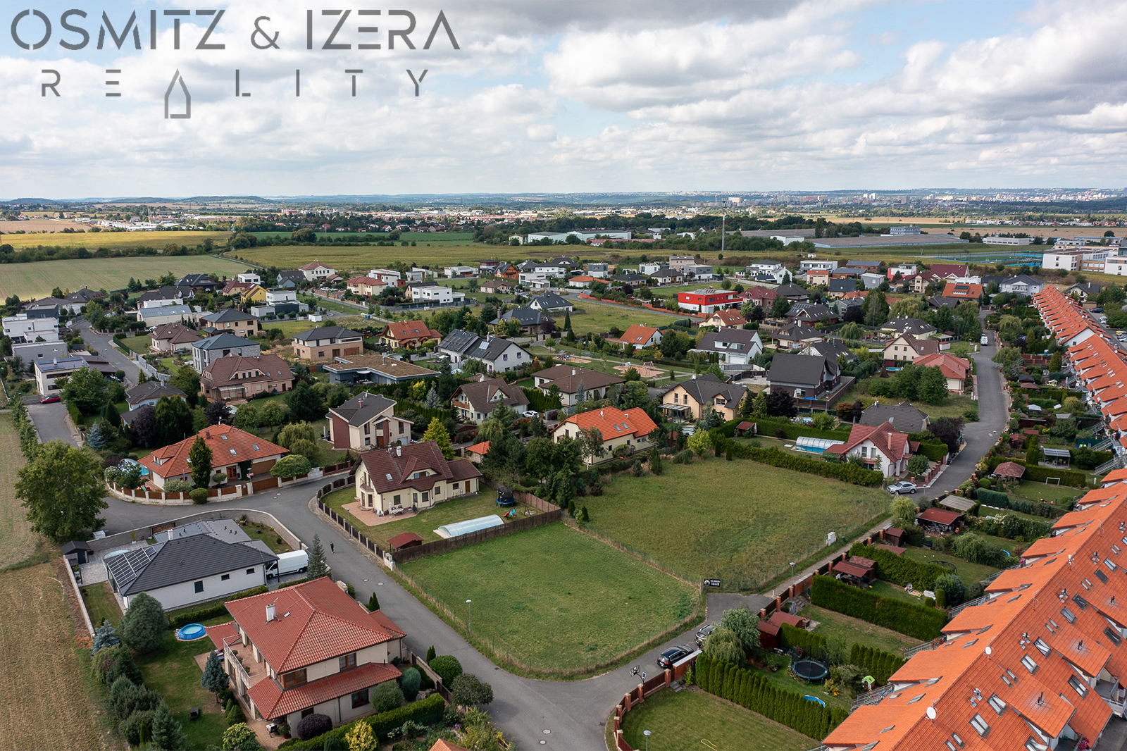 ZDIMĚŘICE 966 m2