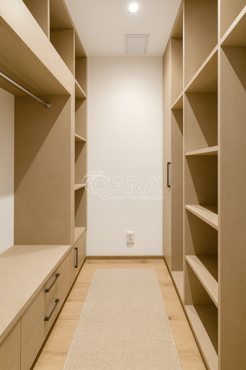 /Users/petranovakova/Desktop/Zakázky/Aktuální /Honza /Volgogradská /příprava/vizualizace/Nové/pracovna.png