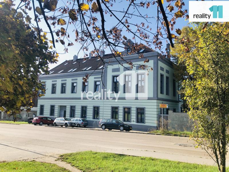 dům