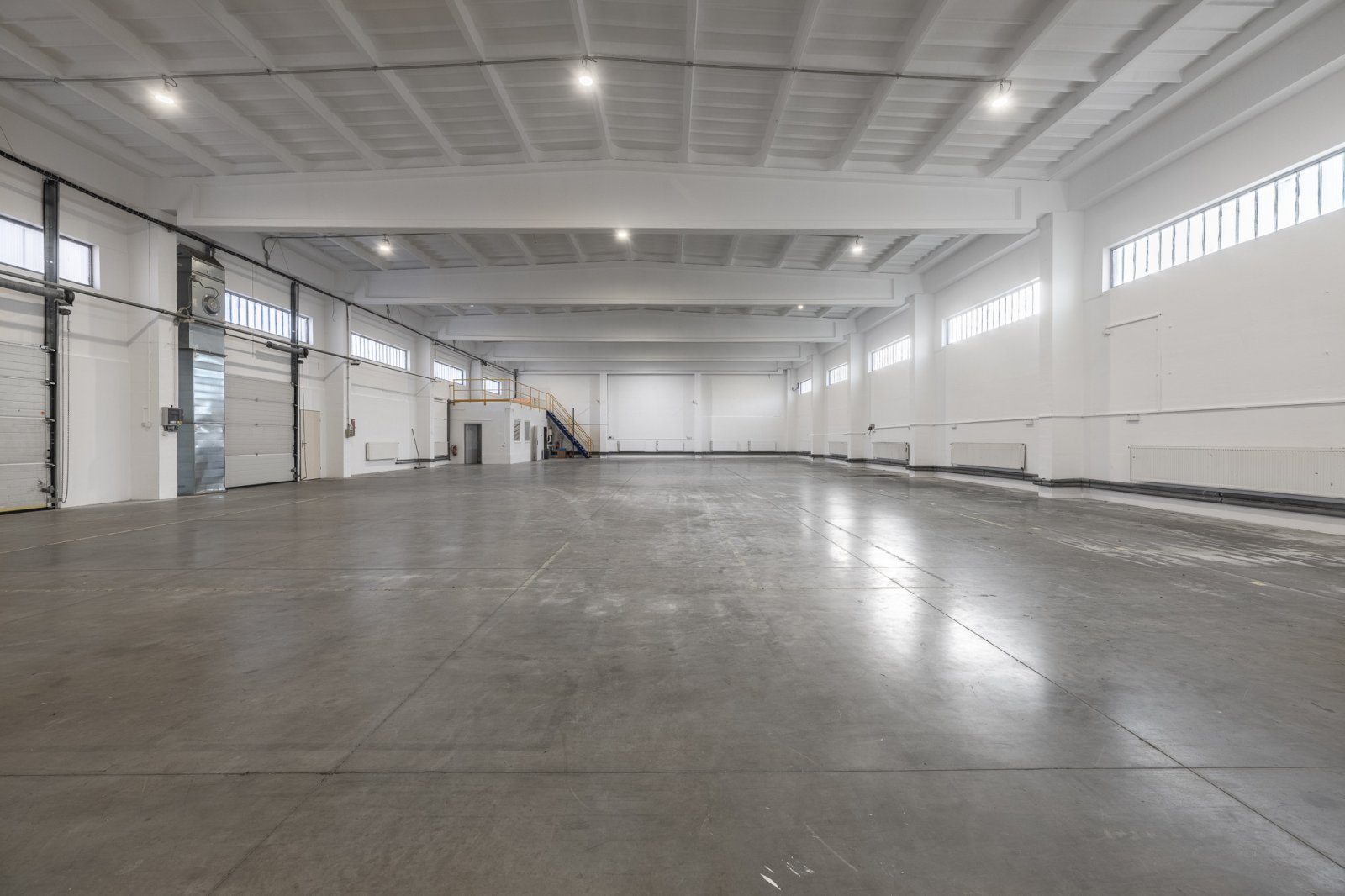 Hala E 680 m2_Prazanka_78-Luzkovice.jpg