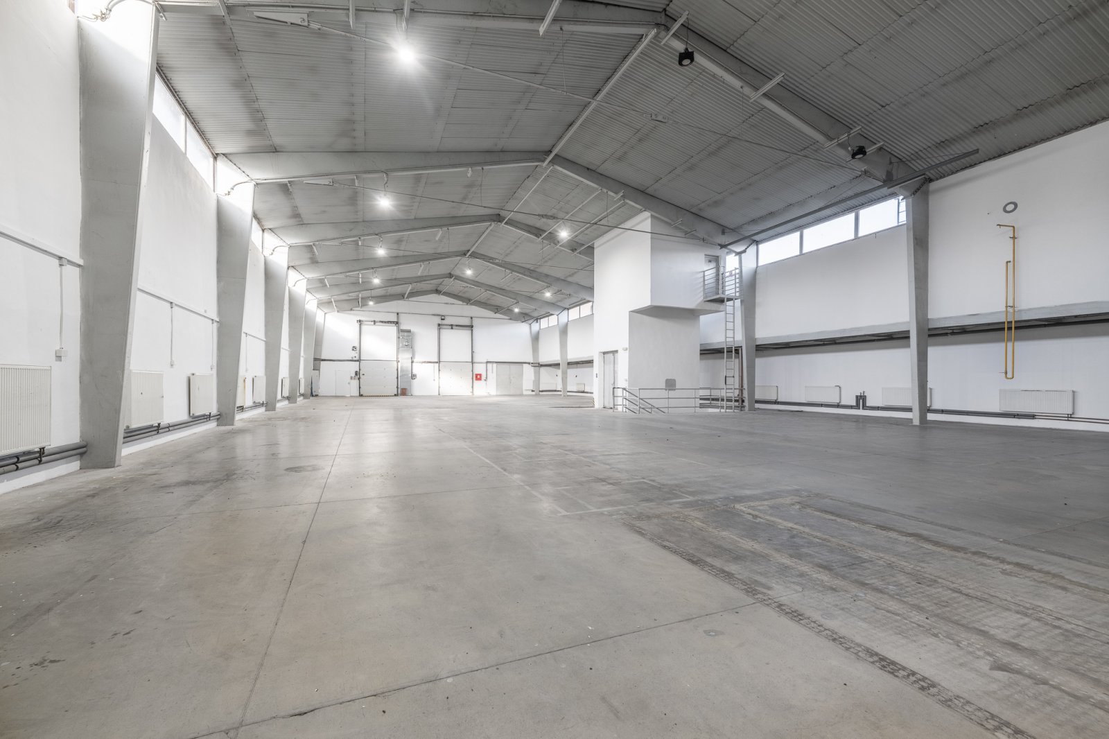 Hala D 840 m2_Prazanka_78-Luzkovice.jpg