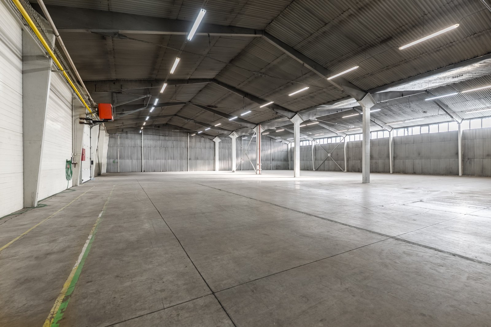 Hala B_2 520 m2_Prazanka_78-Luzkovice.jpg