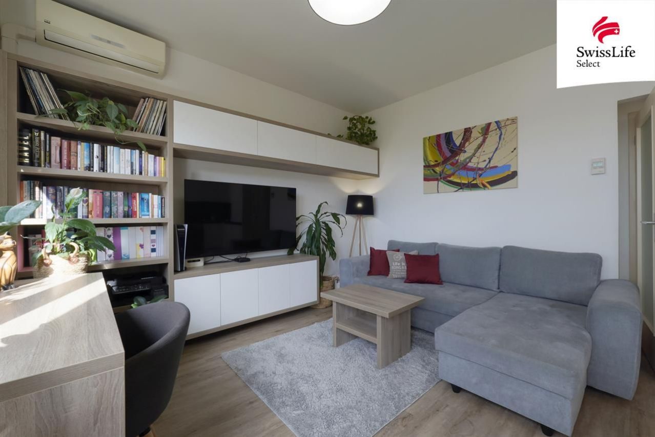 Prodej bytu 3+kk Praha 8 700 000 Kč, foto 2