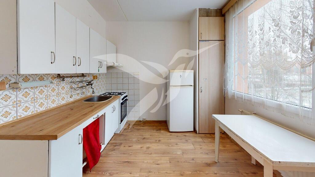 Byt-c-7-31-Tachovska-15-Plzen-Kitchen.jpg