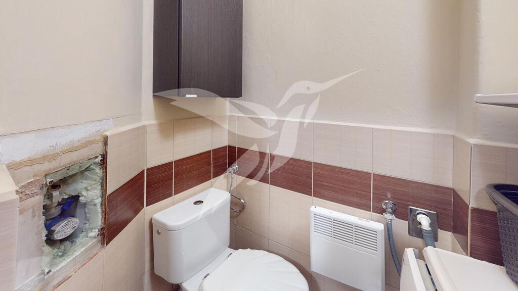 Byt-1kk-Bozkovska-55-Plzen-Bathroom.jpg