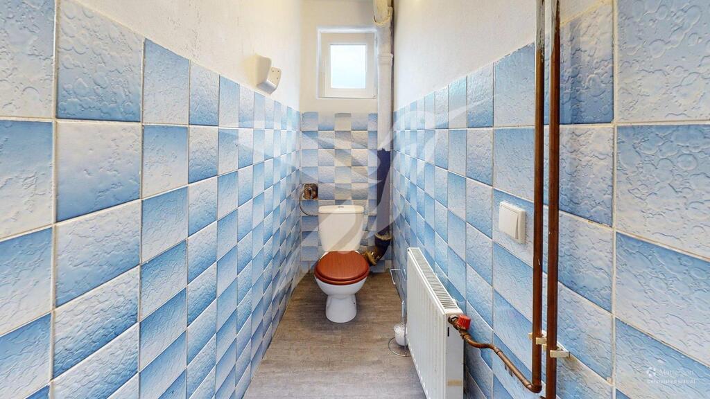 Byt-c2-41Visky-2Visky-Bathroom-Defurnished.jpg