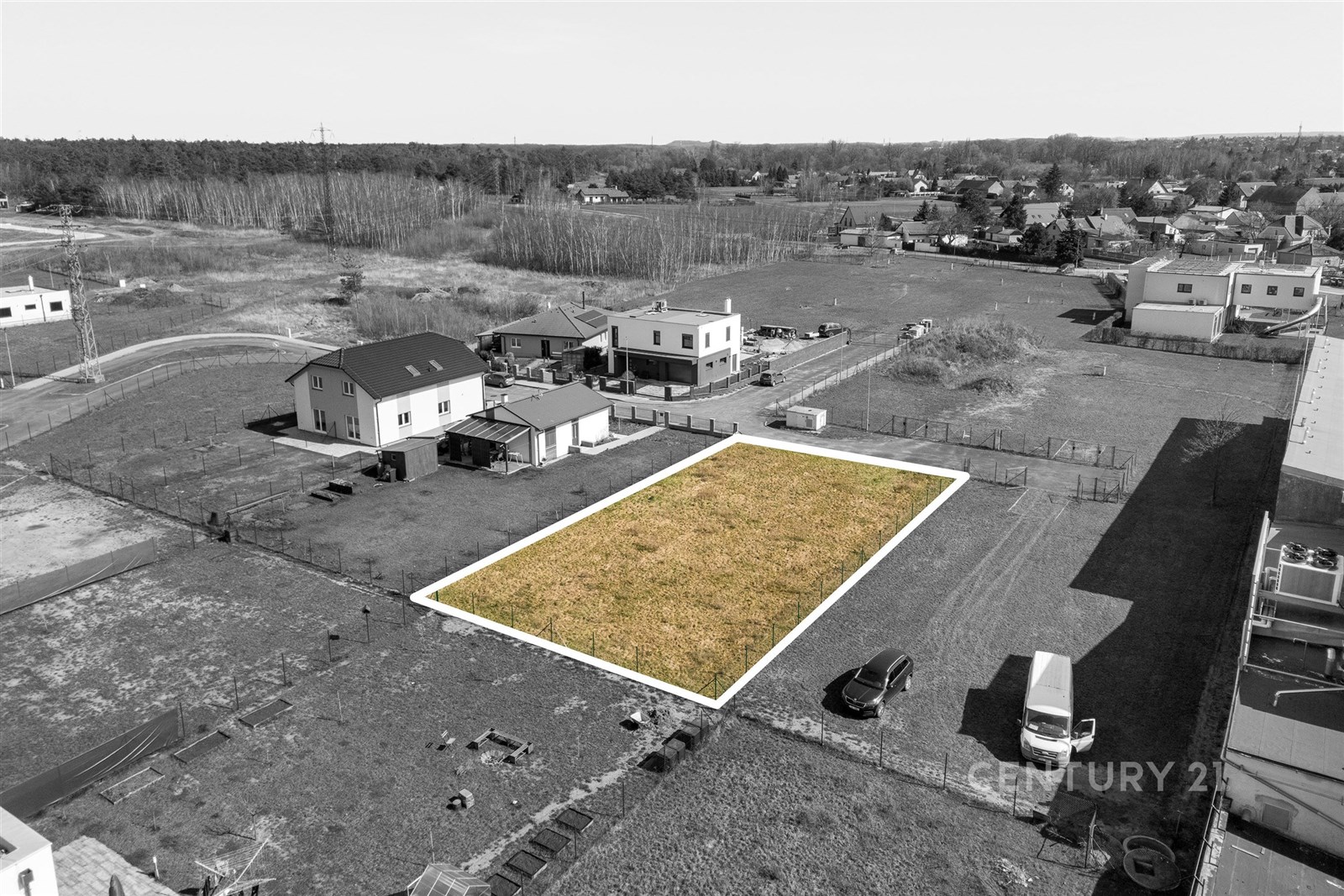 Pozemek v klidné lokalitě obklopený přírodou, vhod