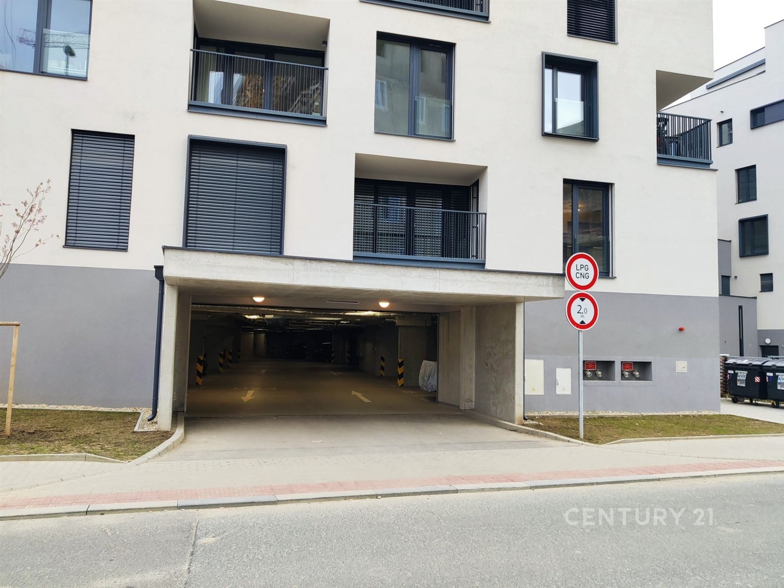 Pronájem garážového stání Žižkov