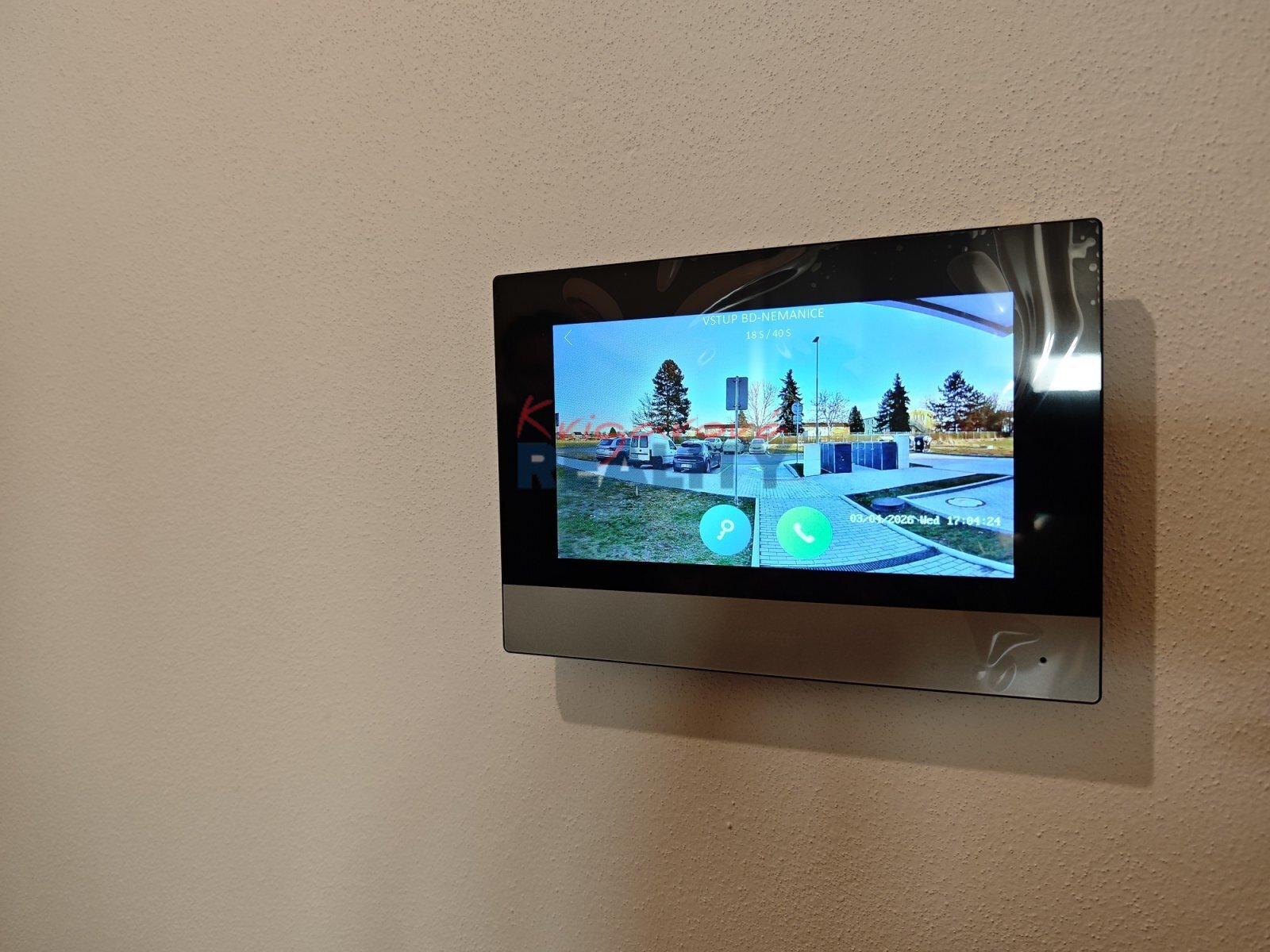 otevírání vstup.jpg