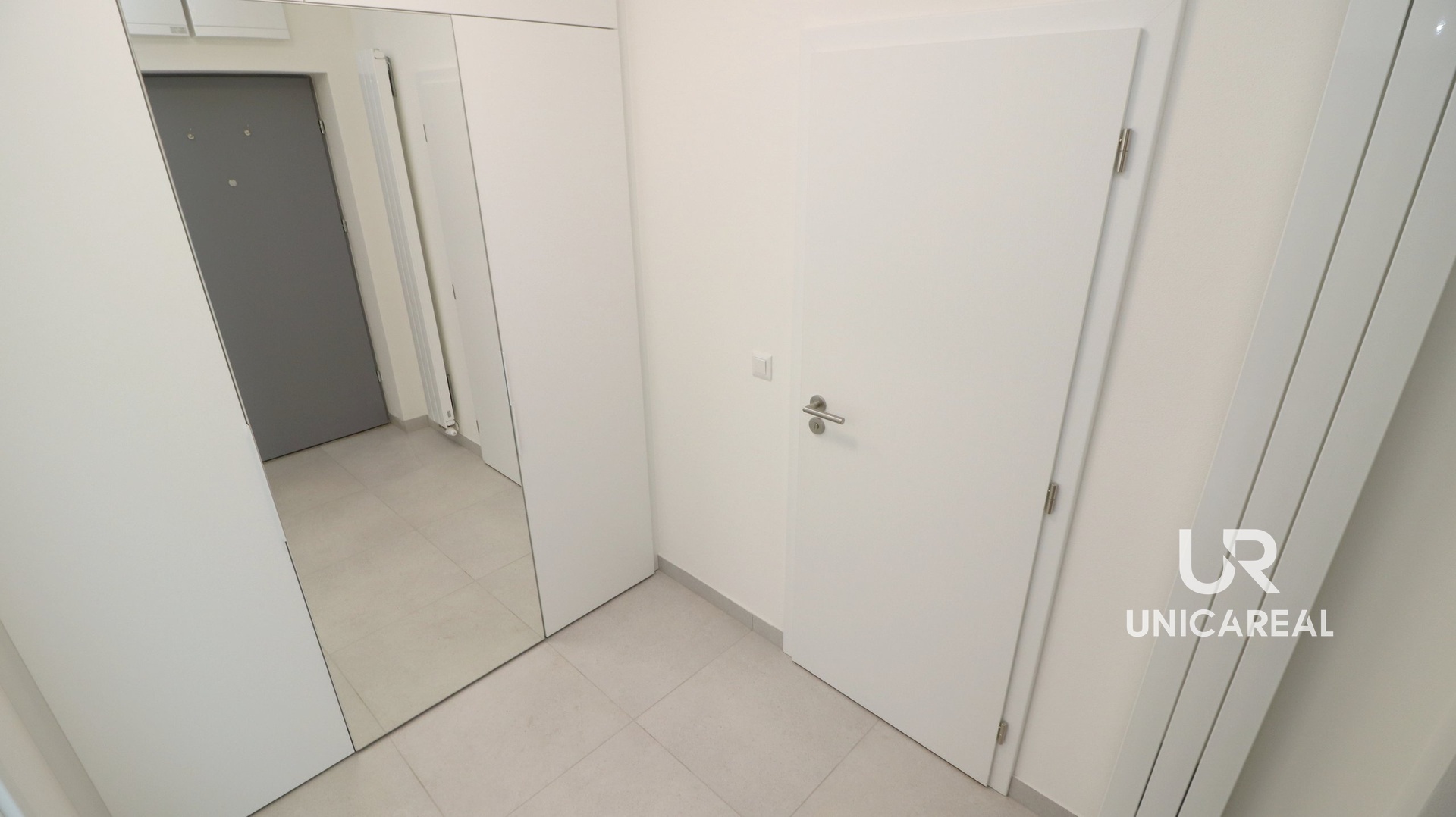 Pronájem bytu 1+kk, Brno-Horní Heršpice, ulice Řepová, předsíň 2