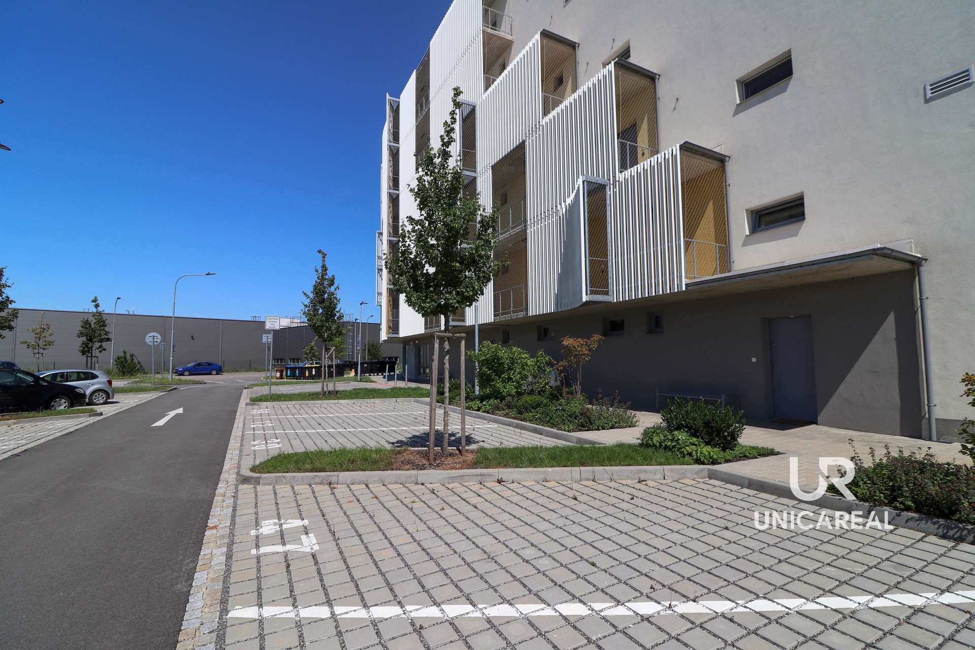 Pronájem bytu 1+kk, Brno-Horní Heršpice, ulice Řepová, parkovací místo