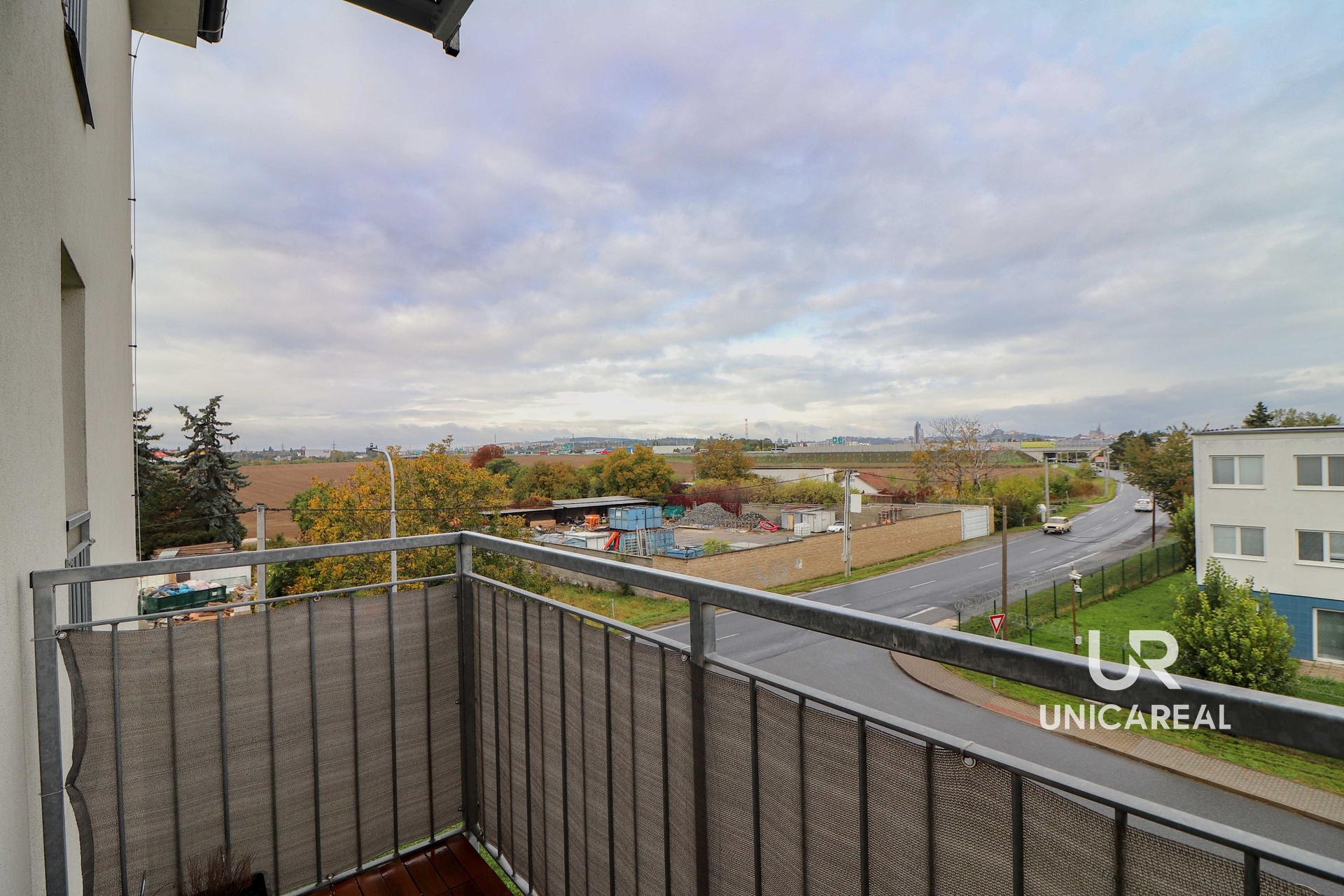 Balkon z pracovny