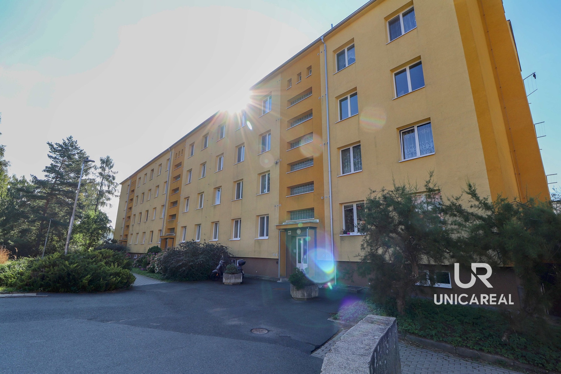 Pronájem bytu 2+1 Husova čtvrť, Rosice dům